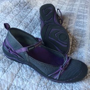 JSport Sneaker Sandal. Size 7.5